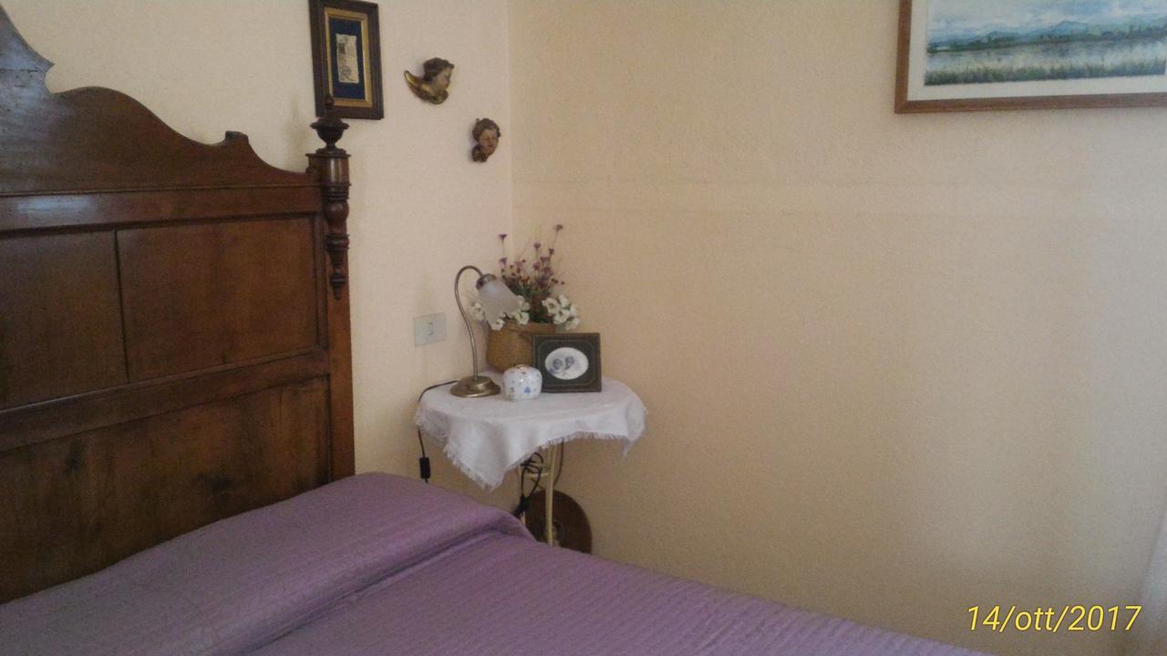 L'Ape In Corte Casa Di Campagna, Via Francigena Stanze E Colazione Vaccarizza Экстерьер фото
