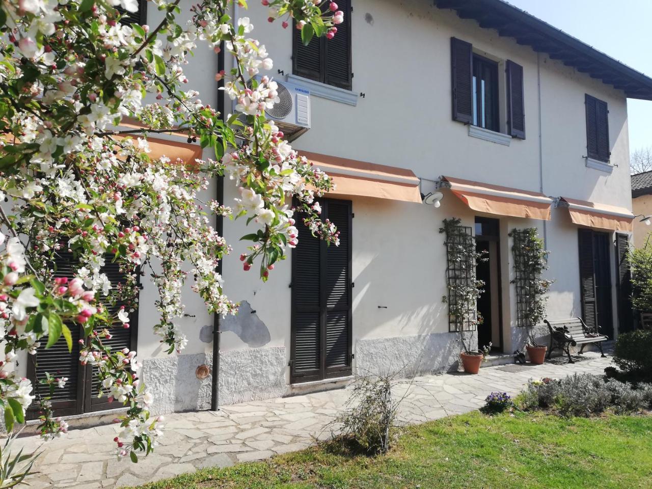 L'Ape In Corte Casa Di Campagna, Via Francigena Stanze E Colazione Vaccarizza Экстерьер фото